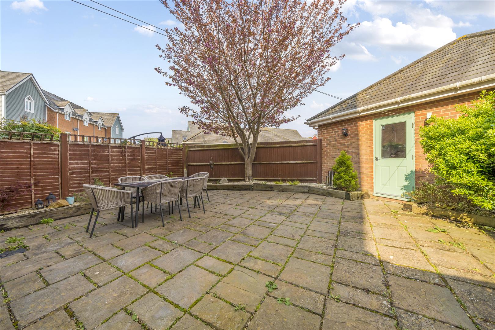 The Lakes, Larkfield, Aylesford Simon Miller & Company